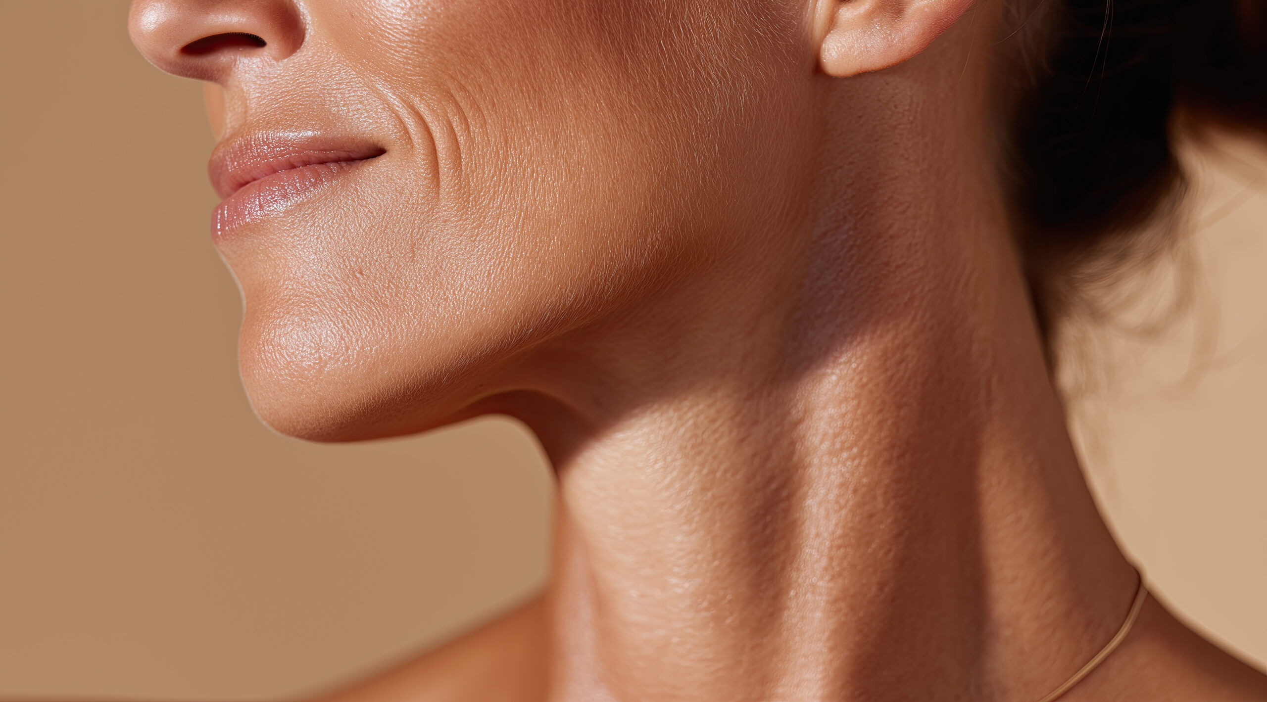 Cómo recuperar la piel después del verano con INDIBA facial en Sevilla
